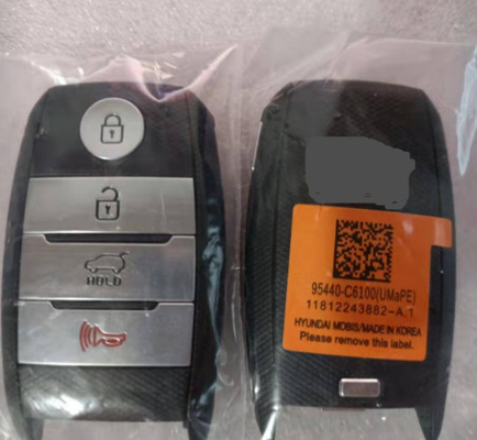 llave elegante del microprocesador 95440-C6100 (UMaPE) del botón 47 de 433Mhz 3 + 1 para 2019 - Kia Sorento